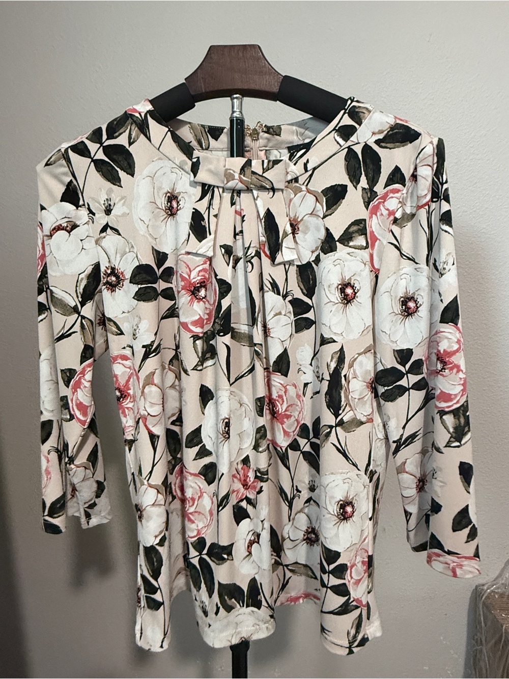 Karl Lagerfield Paris Petite Medium Floral Blousr